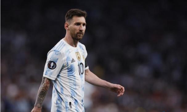 如何智慧应对初中生早恋:理解、沟通与